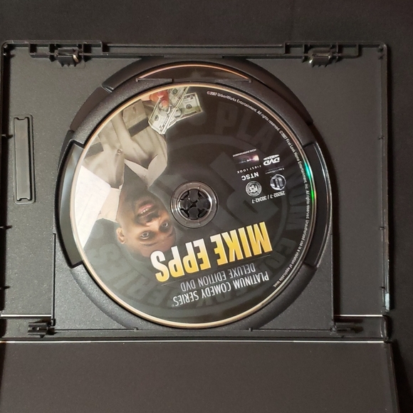 Multiple DVD'S - Picture 10 of 14